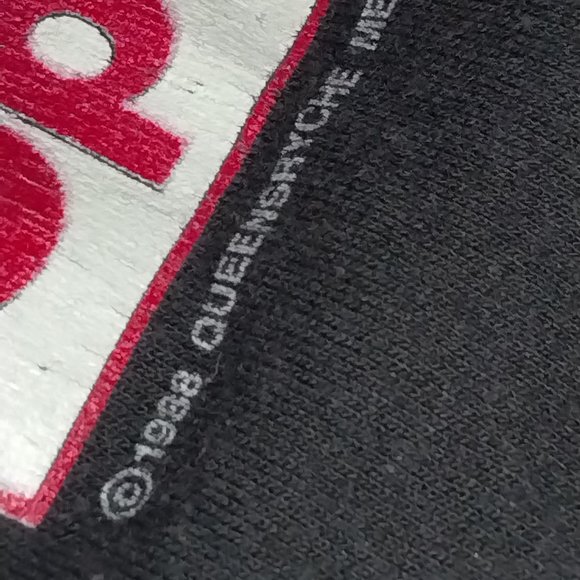 Very Rare Queensryche 1988 tour t-shirt - Picture 3 of 3